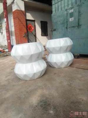 【廣西桂林玻璃鋼菱形幾何花盆定做|廣西桂林菱形幾何花盆生產(chǎn)廠家】豆雙東 - 個(gè)體經(jīng)營(yíng) - 熱賣促銷