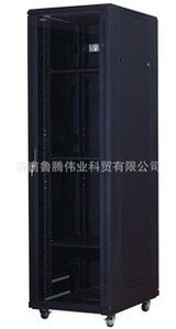 濟(jì)南魯騰偉業(yè)科貿(mào)網(wǎng)絡(luò)機(jī)柜產(chǎn)品系列概覽
